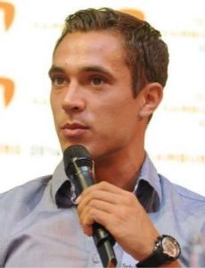 Sebastian Bayer