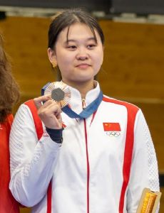 Zhang Qiongyue
