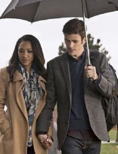 Grant Gustin and Candice Patton