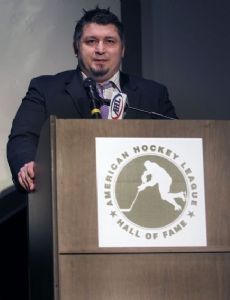 Peter White (ice hockey)