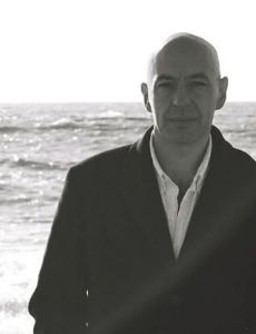 Barry Andrews (musician)