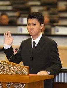 Chong Sin Woon