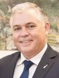 Mark Mitchell (politician)