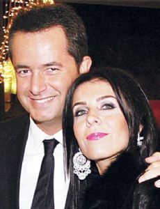 Acun Ilicali and Zeynep Ilicali