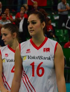 Büşra Cansu