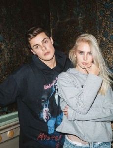 Amalie Snøløs and Herman Tømmeraas