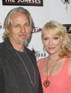 Glenne Headly and Byron McCulloch