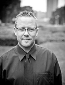 Sam Weller (journalist)