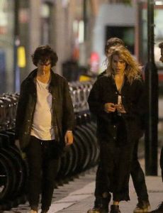 Johnny Lloyd and Billie Piper
