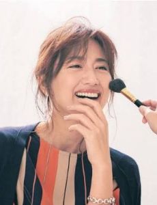 Aki Higashihara