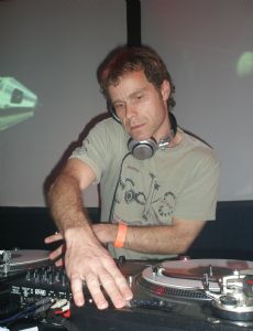 Darren Knott