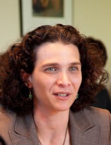 Karine Nahon