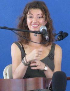 Gwyneth Glyn