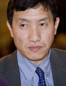 Huang Yasheng