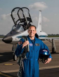 Robert Hines (astronaut)