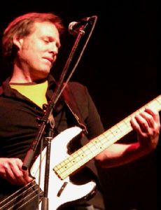 Doug Elliott (musician)