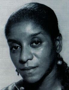 Sylvia del Villard