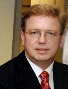 Štefan Füle