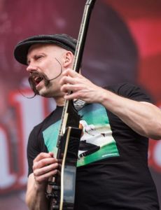 Dan Palmer (guitarist)