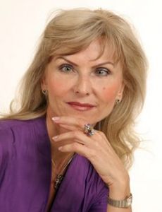 Erika Erős