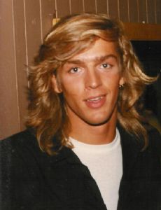 Sandy Marton