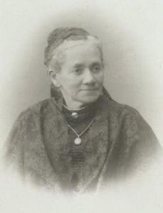 Louise Japha
