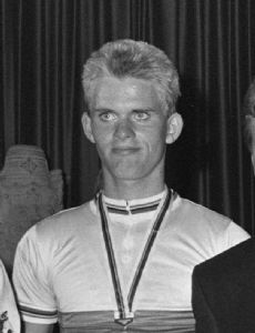 Gerrit de Vries (cyclist)