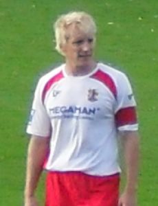 Mark Roberts (footballer born 1983)