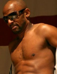 Shonie Carter