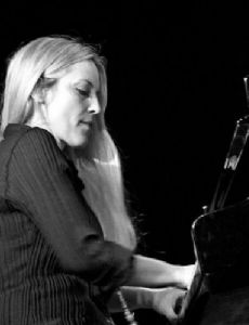 Anke Helfrich