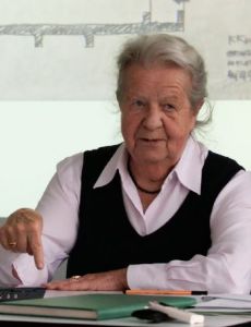 Maria Schwarz
