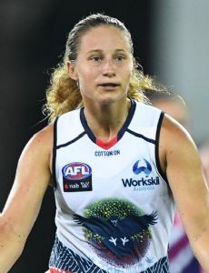 Nikki Gore
