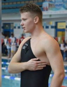 Mateusz Michalski (swimmer)