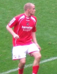 Iain Hume