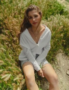 Victoria Nadine