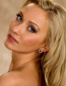 Anna Litvinova