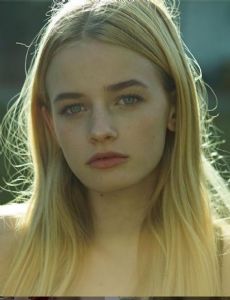 Esther McGregor