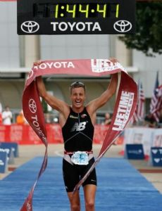 Greg Bennett (triathlete)