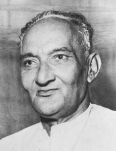 Gunvantrai Acharya