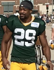 Ka'dar Hollman