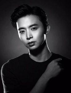 Aloysius Pang