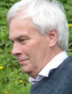 Peter Hunt (literary critic)
