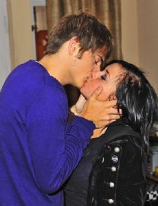 Sarah Tkotsch and Jörn Schlönvoigt