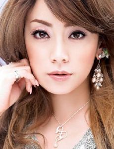 Ami Onuki