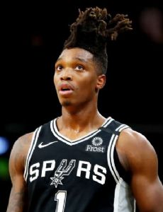 Lonnie Walker