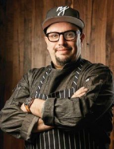 Carl Ruiz