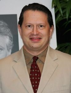 Mark Hollmann