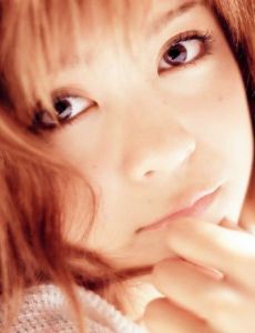 Hitomi Yoshizawa