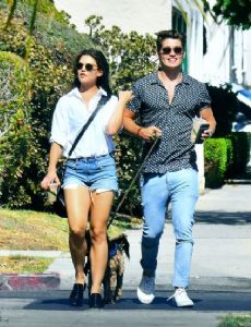 Danielle Campbell and Gregg Sulkin