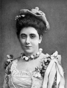 Leonora Braham